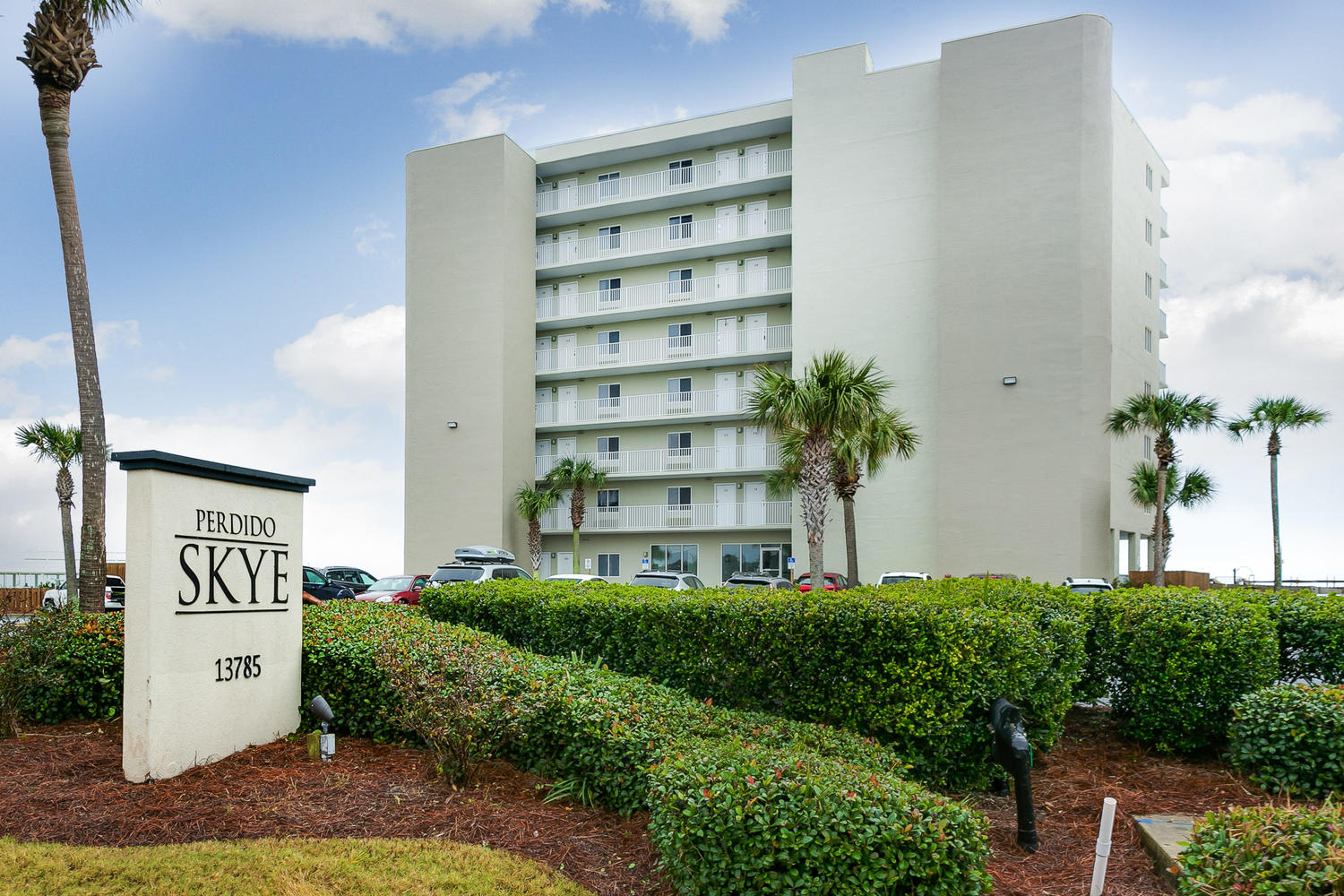 13785 Perdido Key Dr Unit 21-large-001-24-Front Exterior-1500x1000-72dpi