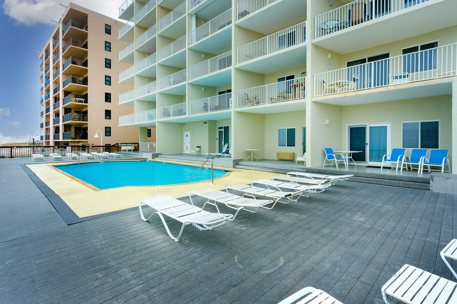 13785 Perdido Key Dr Unit 21-large-021-27-Pool-1500x1000-72dpi